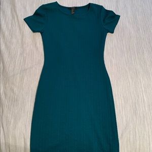 Emerald geen forever dress size small